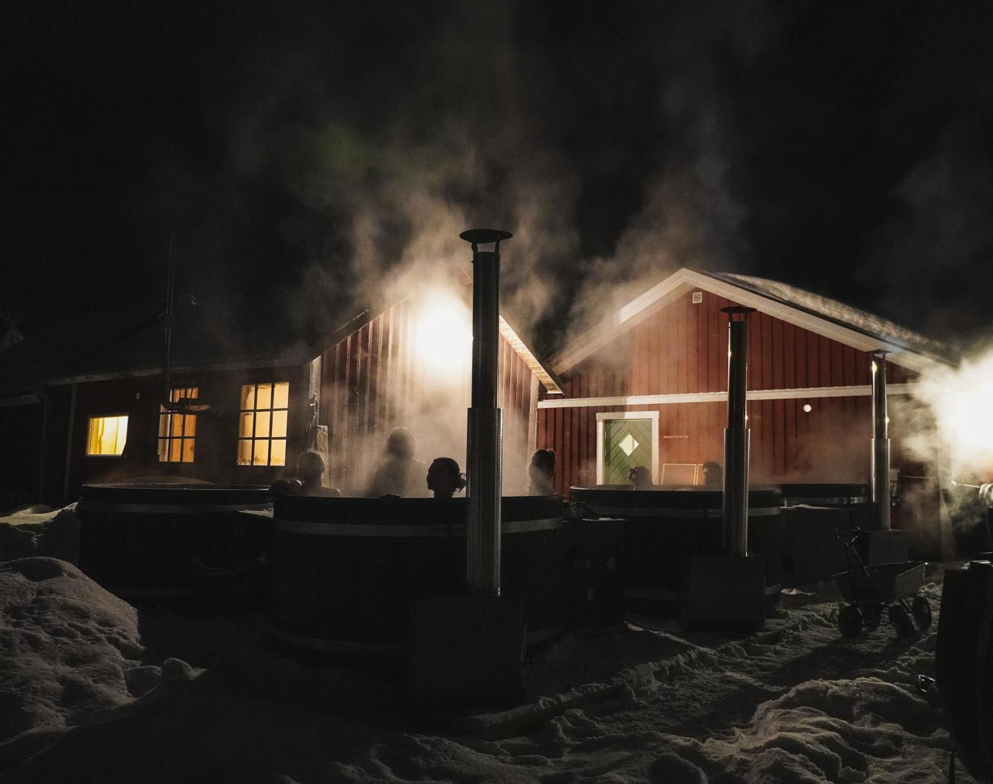 Ice And Light Village Måttsund Esterno foto